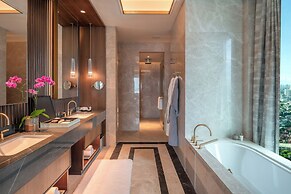 Solaire Resort North