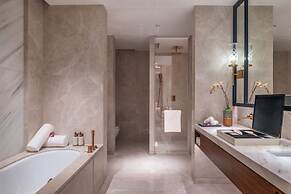 Solaire Resort North