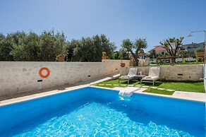 Sun Flower Villas