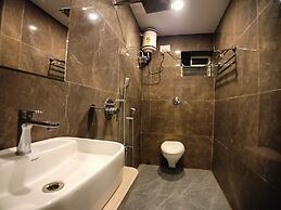 HOTEL RINKY'S PALACE