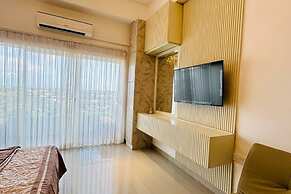 Studio - Sleeps 3 - Pool - Parking - Balcony
