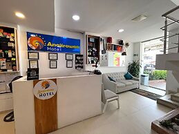 HOTEL ANAJIRAWAA