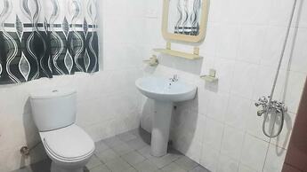Golden Shower Inn
