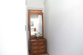 Golden Shower Inn