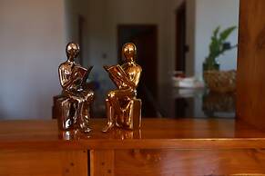 Golden Shower Inn