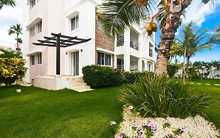 Magic Cortesea luxury beach