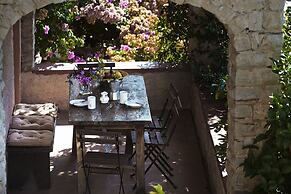 Peralta Tuscany