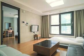HOTEL WITH