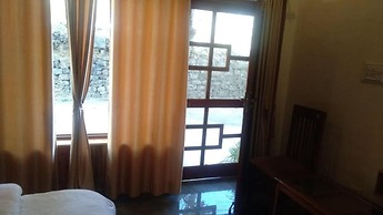 Goroomgo Wooden Umbrella Bhimtal