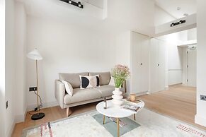 Notting Hill Gate Residence VI