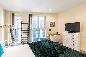 Vibrant London Canal Apartment