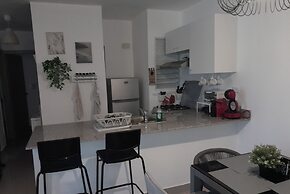 Centric and Cozy Apartment