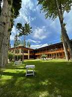Hotel Shambhala Resort