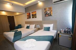 Mar Charbel Hotel Cairo