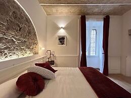 Domus Avi Guest House