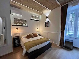 Domus Avi Guest House