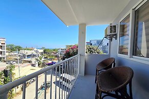 Surfers Point Deck An'nex