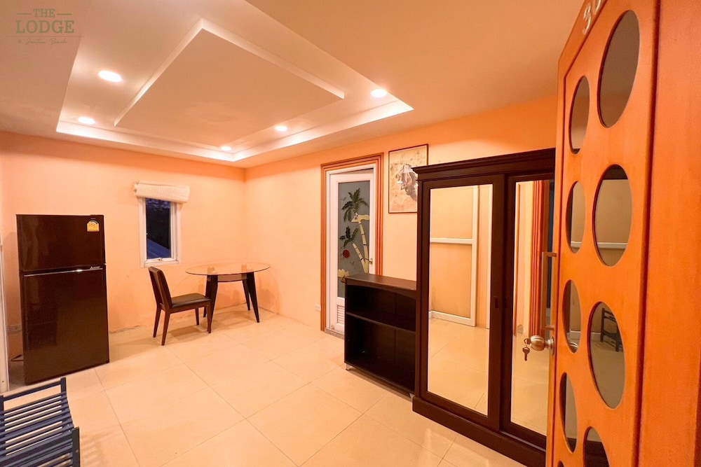 The Lodge Jomtien 9