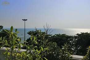 The Lodge Jomtien 9