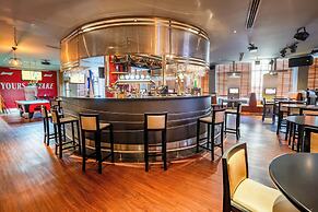 Montreal Barsha Hotel