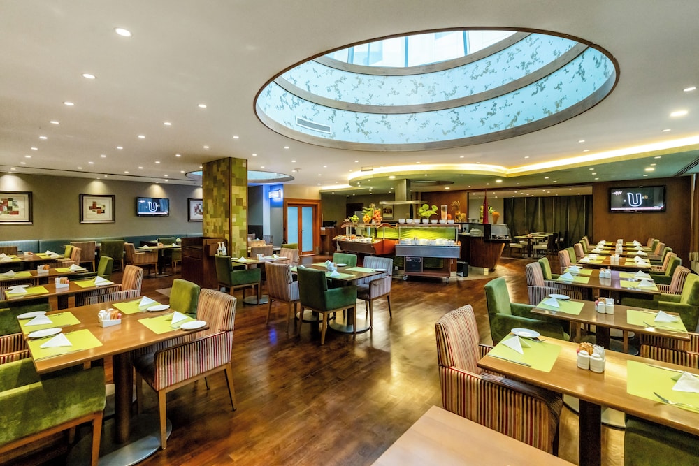 Montreal Barsha Hotel