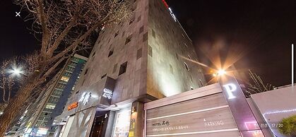 Hotel Myeong Jak