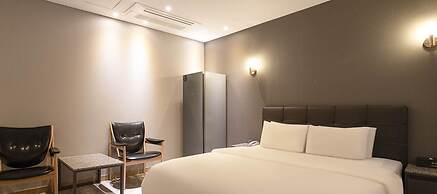 Hotel Myeong Jak
