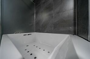 Hotel Myeong Jak