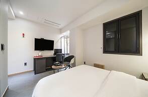 Hotel Myeong Jak