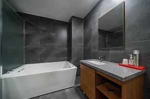 Hotel Myeong Jak