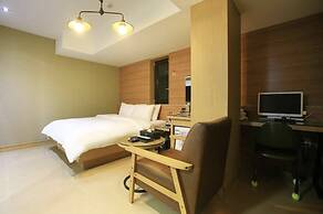 Hotel Myeong Jak
