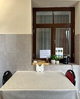 Meshia Apartment