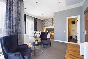Hipodrom Hotel
