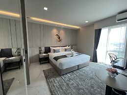 ARNI Skye Hotel