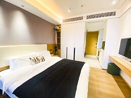 RHO HOTEL