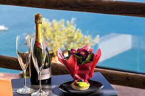 Kemì Luxury Suites