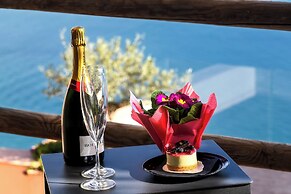 Kemì Luxury Suites