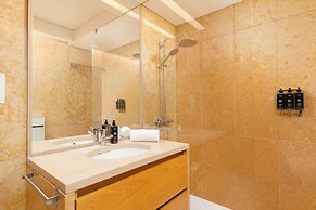 Limehome Lisbon Eca de Queiroz