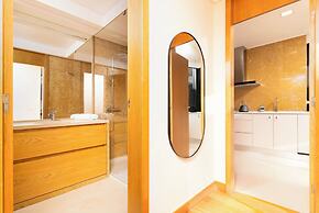 Limehome Lisbon Eca de Queiroz