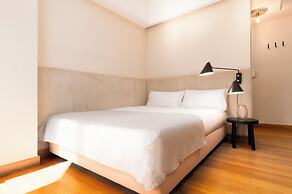 Limehome Lisbon Eca de Queiroz
