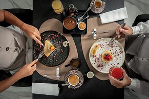 Bolina Suite Hotel