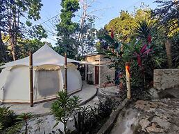 Hostal Casa del Rio