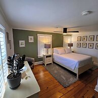 Royal Manor Inn