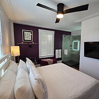Royal Manor Inn