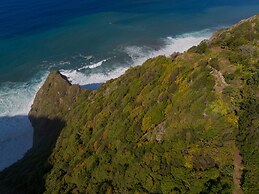 Mar Yam Sea by Atlantic Holiday