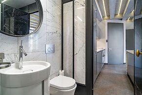 RA Apartments