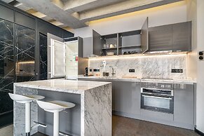 RA Apartments