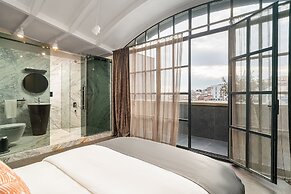 RA Apartments
