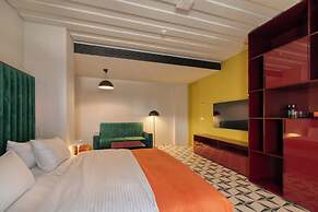 Manifest Restaurant and Hotel