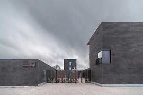 Manifest Restaurant and Hotel